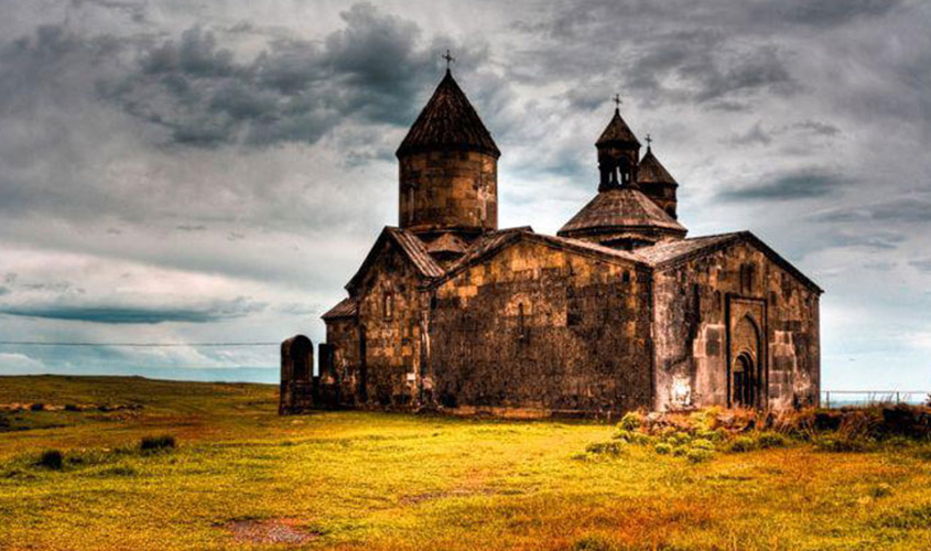 YOUR PHOTOS ON ARMENIAN BACKGROUND